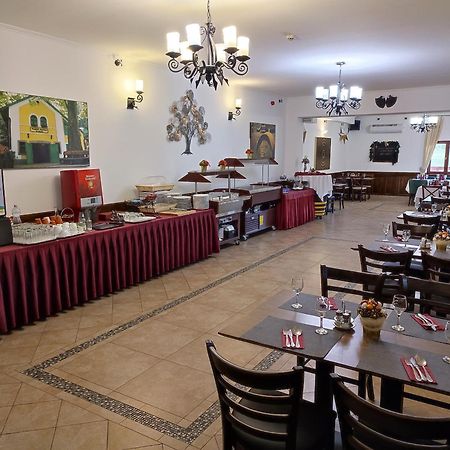 Borhotel Sziluett Farkasmaly Дьёндьёш Экстерьер фото