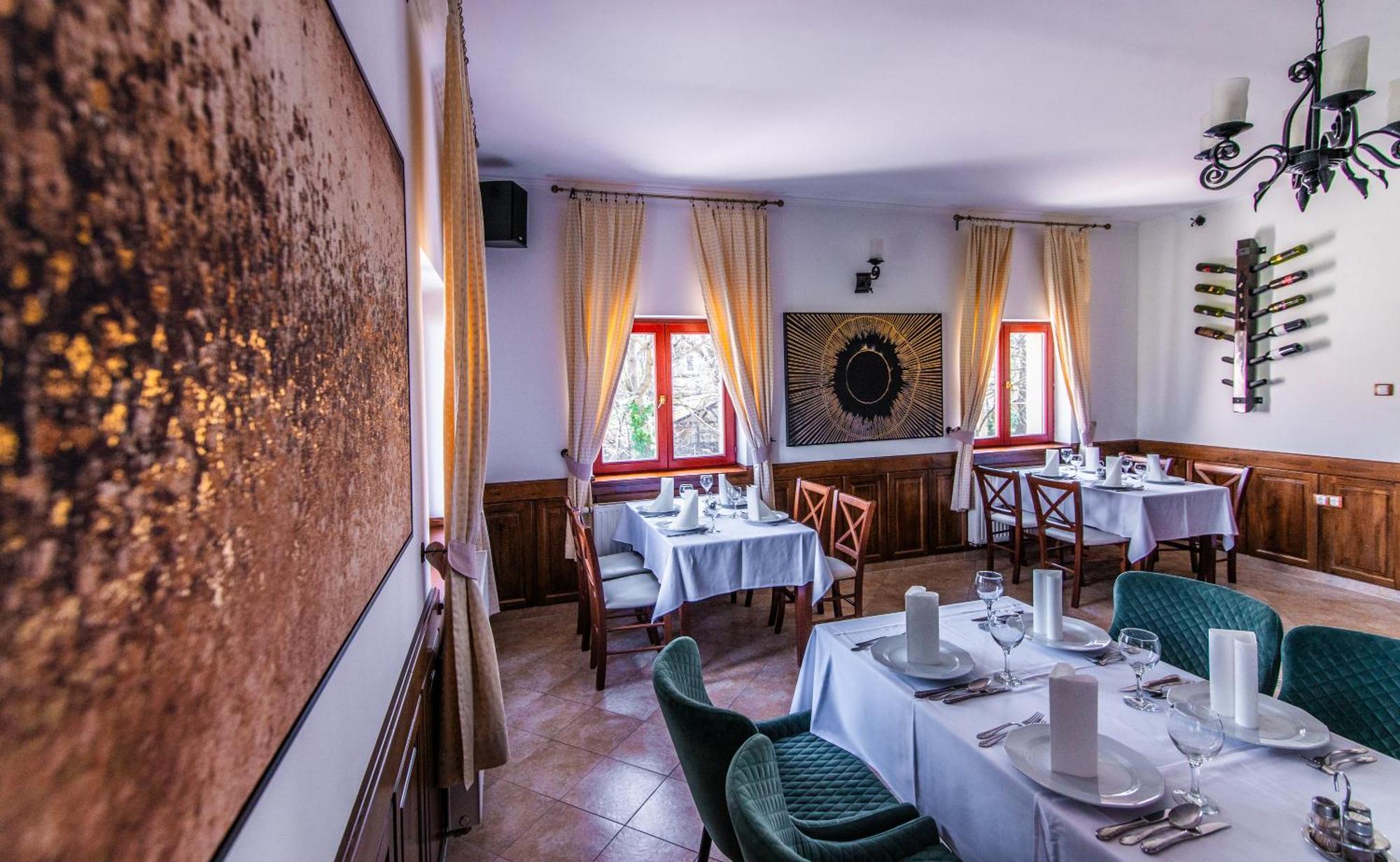 Borhotel Sziluett Farkasmaly Дьёндьёш Экстерьер фото